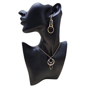 Gold & Silver Tone Park Row Pendant Necklace & Hoop Earrings Set Chain Length 18